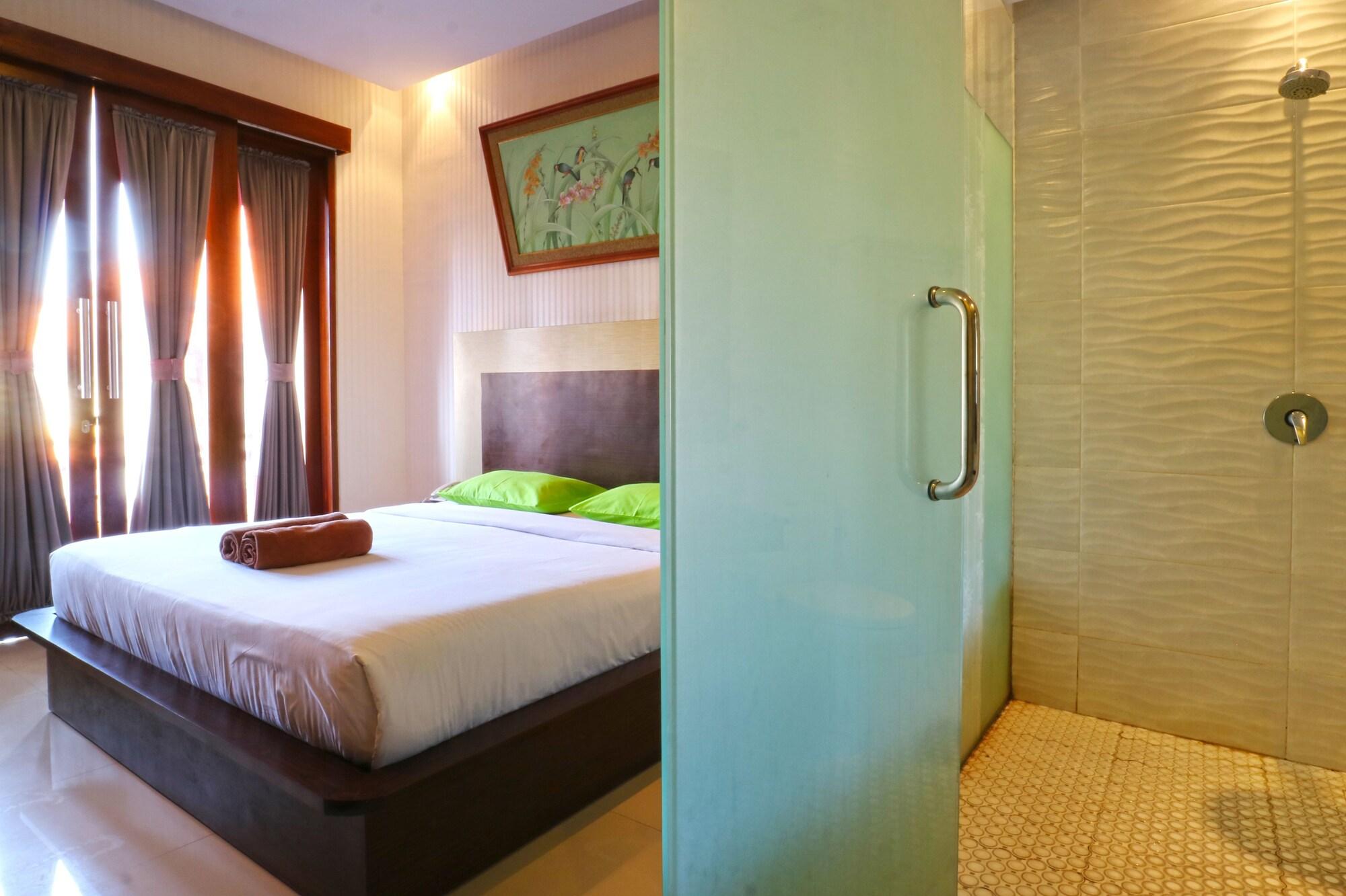 D'Astri Guesthouse Sanur Redpartner Denpasar Extérieur photo